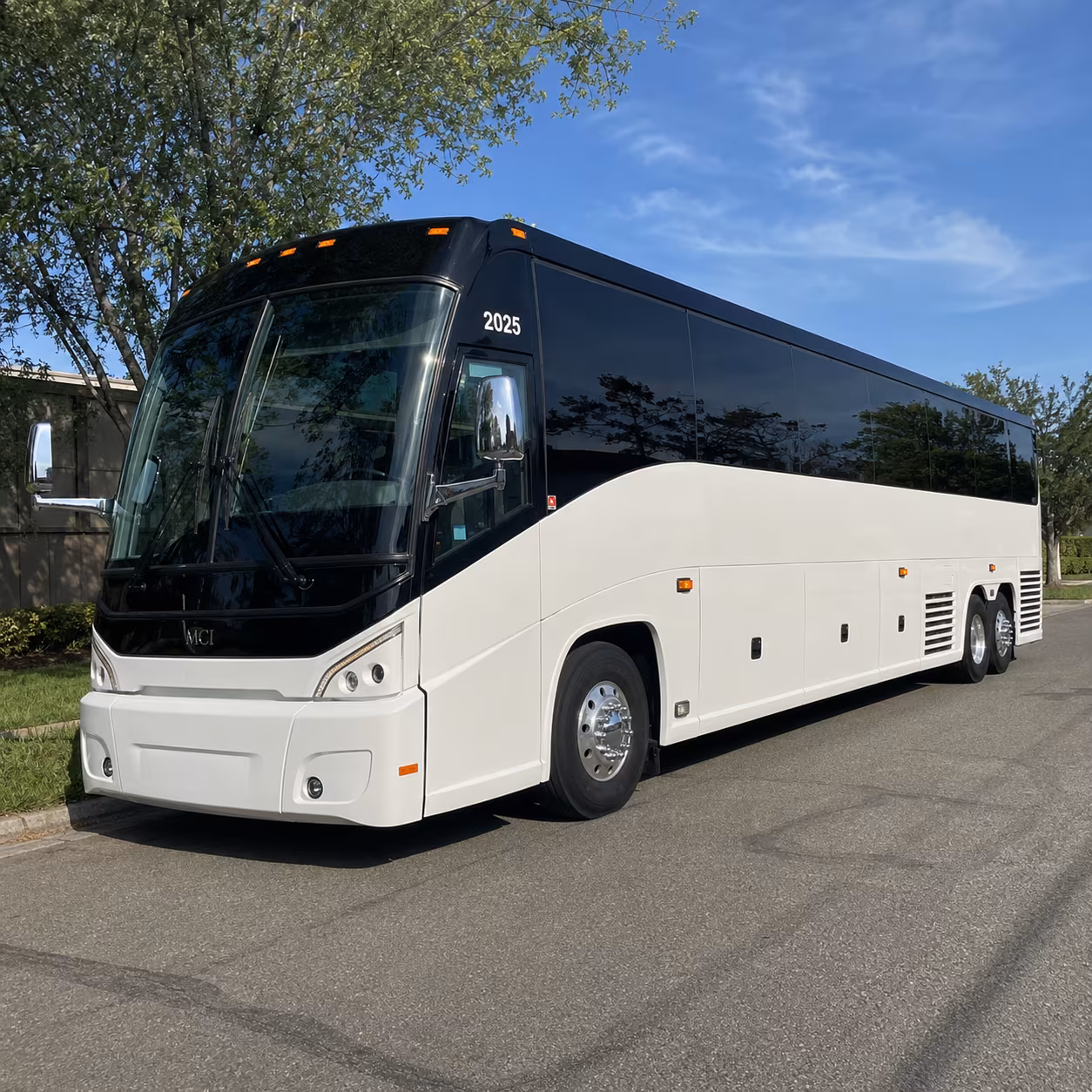 easy group travel from the bronx to boston and new england