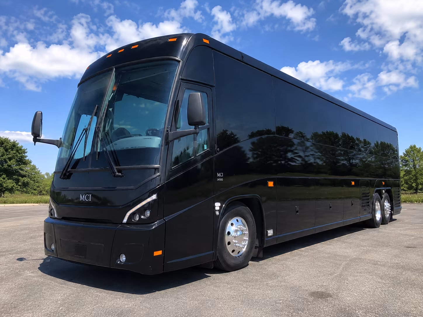 shuttle your guests between manhattan hotels and your bronx venue with ease